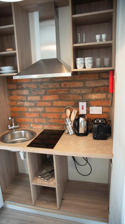 Maynooth Serviced Studios room 3